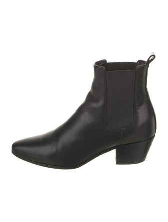 Yves Saint Laurent Leather Chelsea Boots