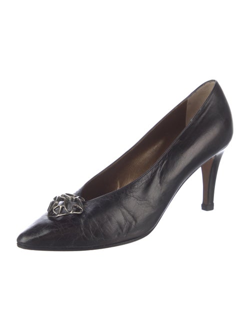 Yves Saint Laurent Leather Pumps