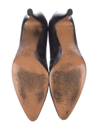 Yves Saint Laurent Leather Pumps