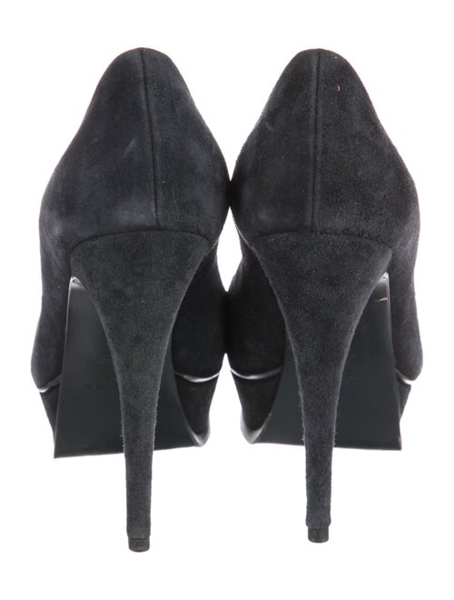 Yves Saint Laurent Suede Pumps