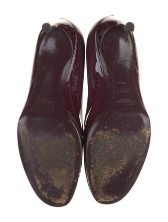 Yves Saint Laurent Patent Leather Pumps