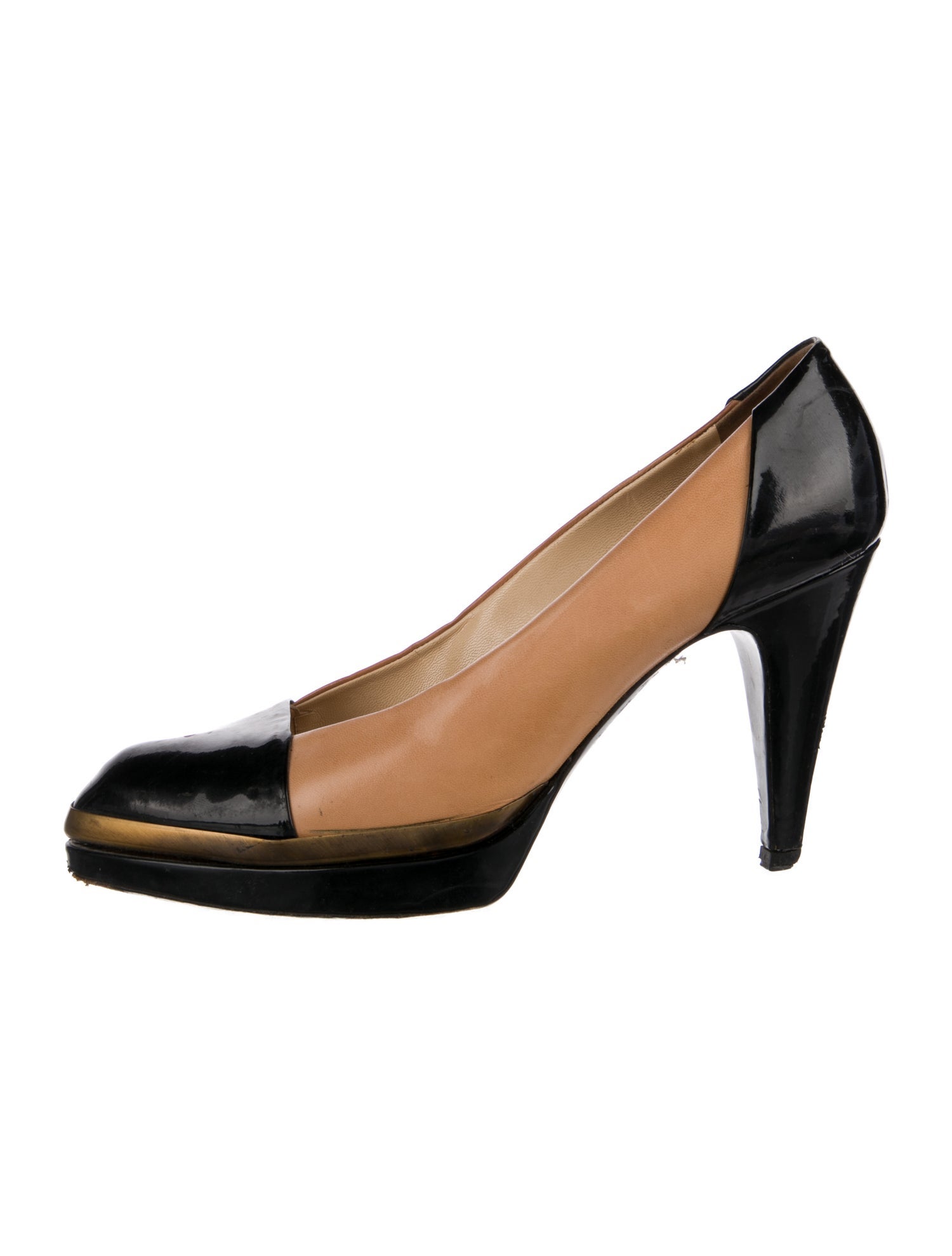 Yves Saint Laurent Leather Pumps