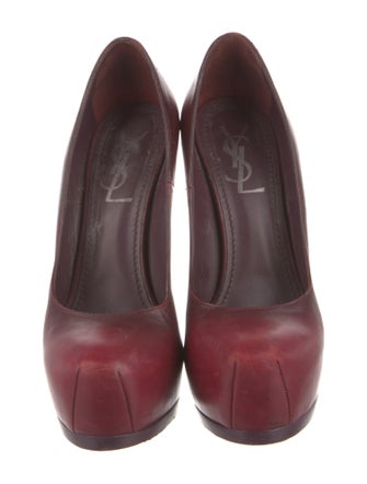 Yves Saint Laurent Leather Pumps