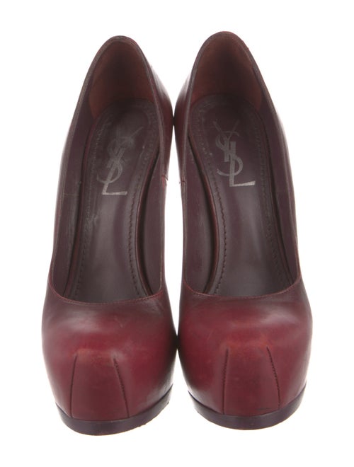Yves Saint Laurent Leather Pumps