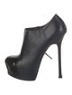 Yves Saint Laurent Leather Pumps