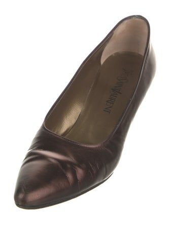 Yves Saint Laurent Leather Pumps