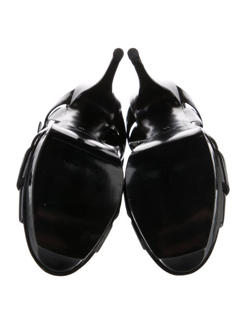 Yves Saint Laurent Patent Leather T-Strap Sandals