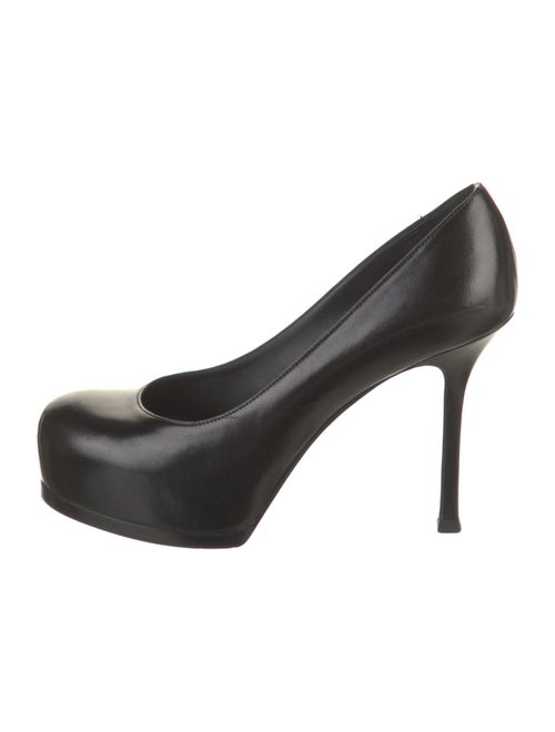 Yves Saint Laurent Leather Pumps