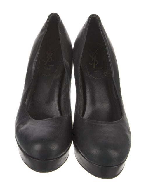 Yves Saint Laurent Leather Pumps