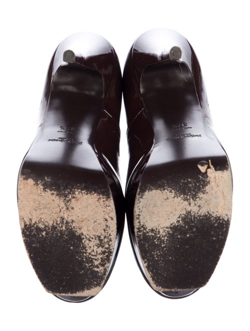 Yves Saint Laurent Patent Leather Pumps