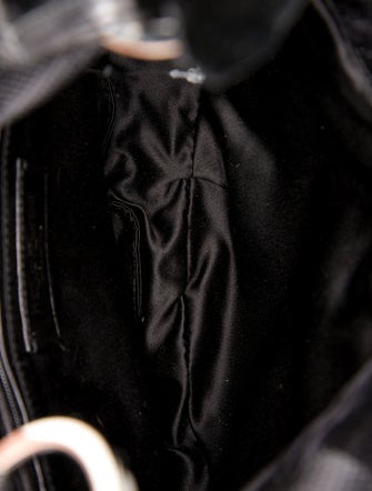 Yves Saint Laurent Shoulder Bag