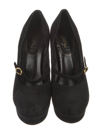 Yves Saint Laurent Suede Pumps