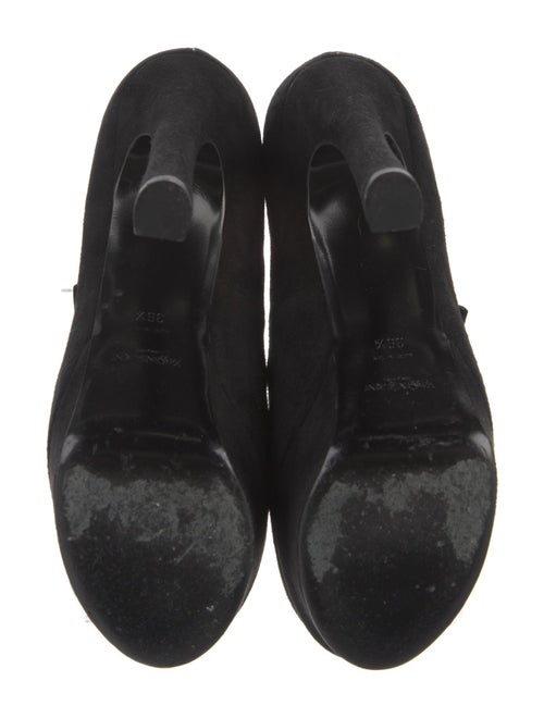 Yves Saint Laurent Suede Pumps