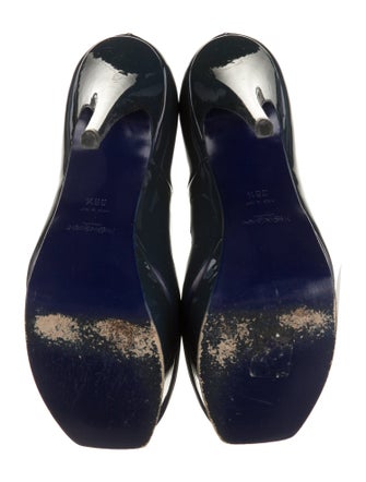Yves Saint Laurent Rive Gauche Patent Leather Pumps