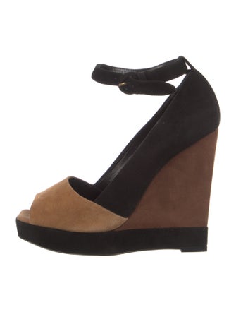 Yves Saint Laurent Suede Sandals