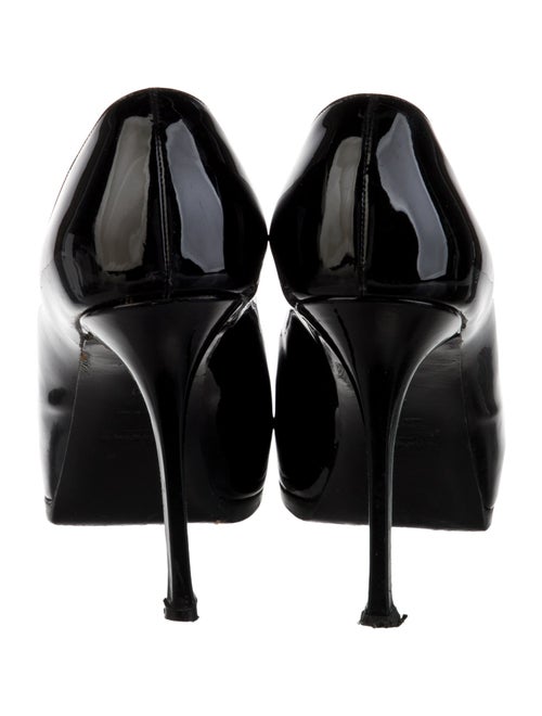 Yves Saint Laurent Patent Leather Pumps