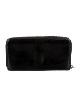 Yves Saint Laurent Y Mail Patent Leather Continental Wallet