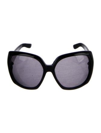 Yves Saint Laurent Oversize Tinted Sunglasses