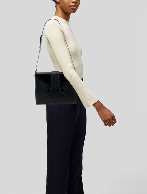 Yves Saint Laurent Leather Shoulder Bag