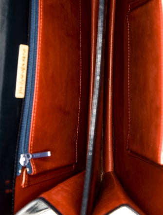 Yves Saint Laurent Leather Shoulder Bag