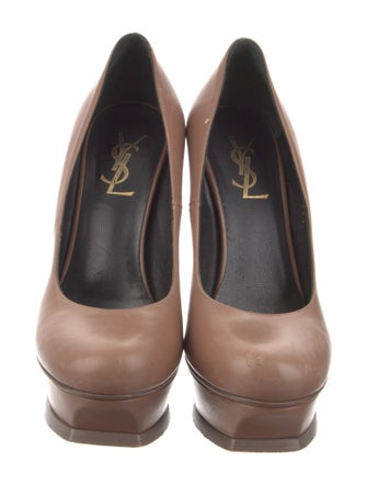 Yves Saint Laurent Leather Pumps