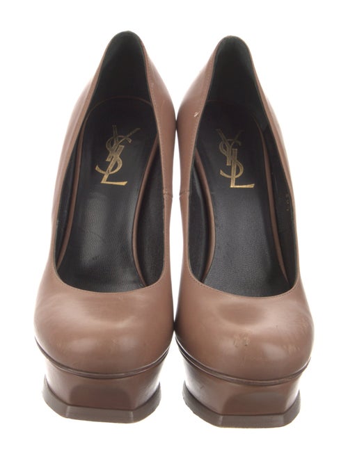 Yves Saint Laurent Leather Pumps
