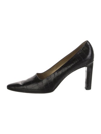 Yves Saint Laurent Leather Pumps
