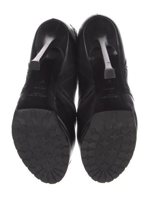 Yves Saint Laurent Leather Lace-Up Boots