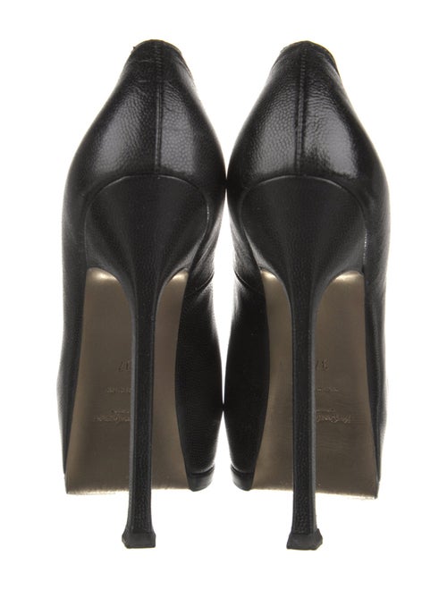Yves Saint Laurent Rive Gauche Leather Pumps