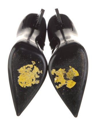 Yves Saint Laurent Patent Leather Pumps