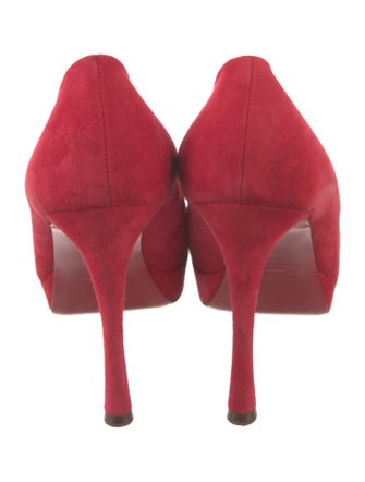 Yves Saint Laurent Suede Pumps