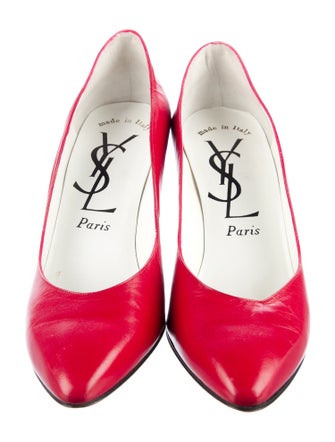 Yves Saint Laurent Leather Pumps