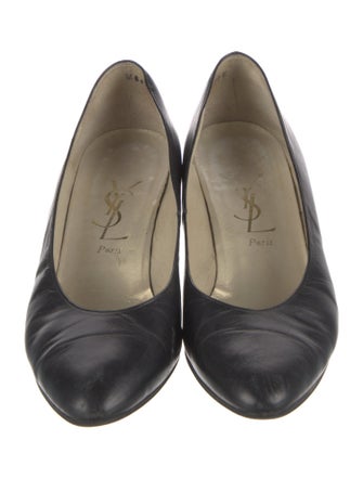 Yves Saint Laurent Leather Pumps