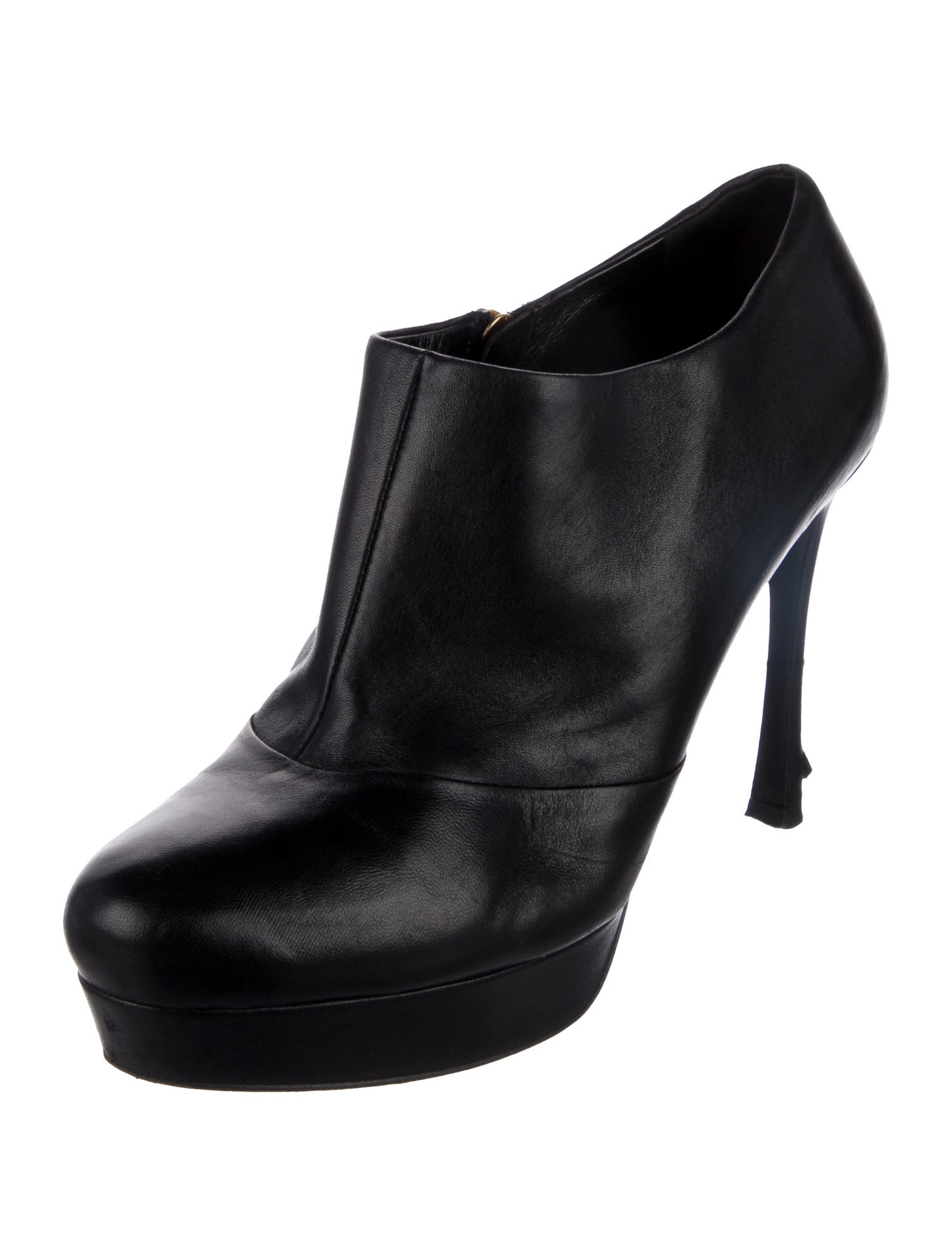 Yves Saint Laurent Rive Gauche Leather Pumps