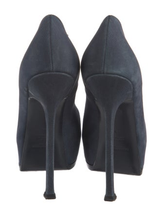 Yves Saint Laurent Suede Pumps