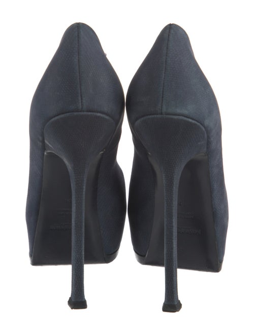Yves Saint Laurent Suede Pumps