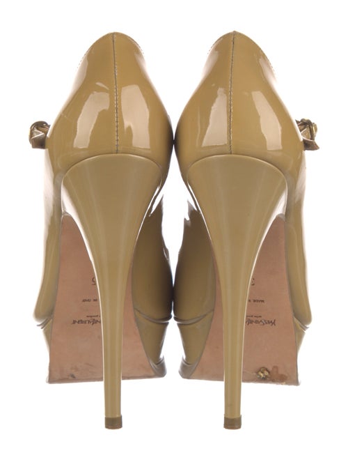 Yves Saint Laurent Patent Leather Pumps