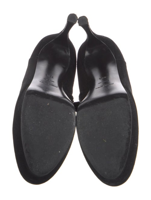Yves Saint Laurent Suede Pumps