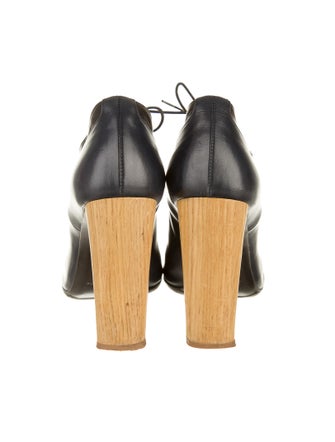 Yves Saint Laurent Booties