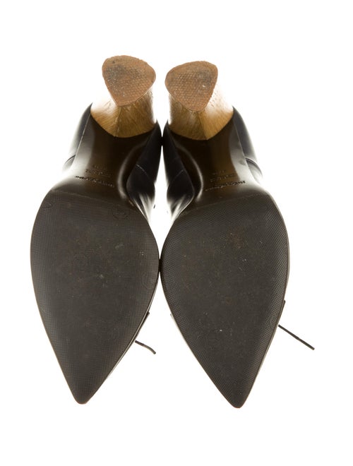 Yves Saint Laurent Booties