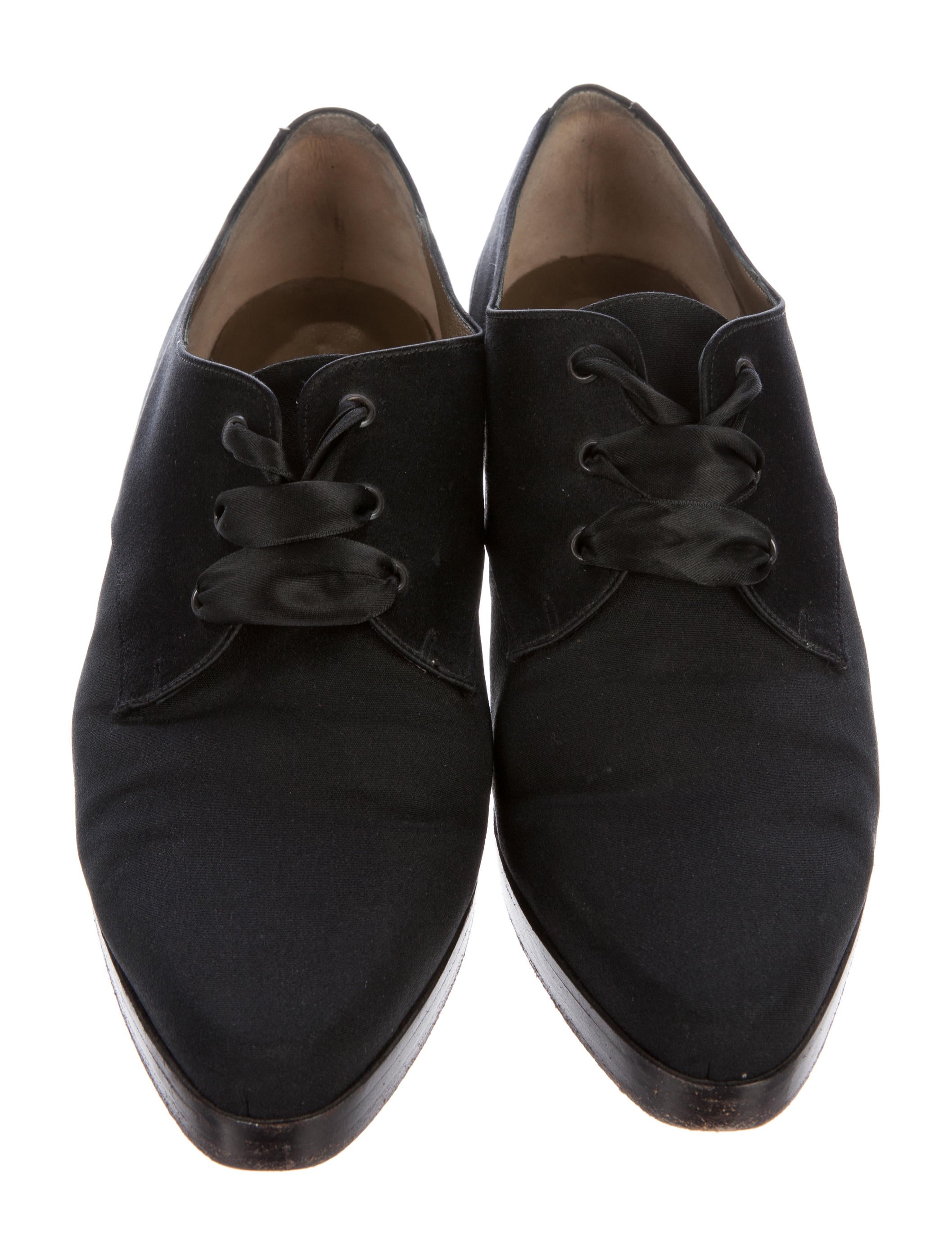 Yves Saint Laurent Satin Tie Oxfords Shoes YVE64617 The RealReal