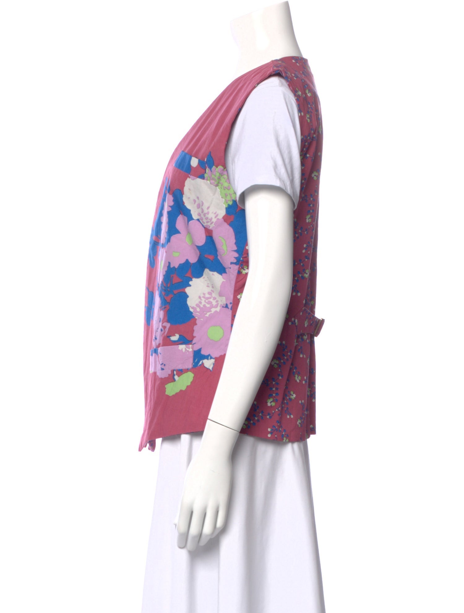 Yvonne S Floral Print V-Neck Top