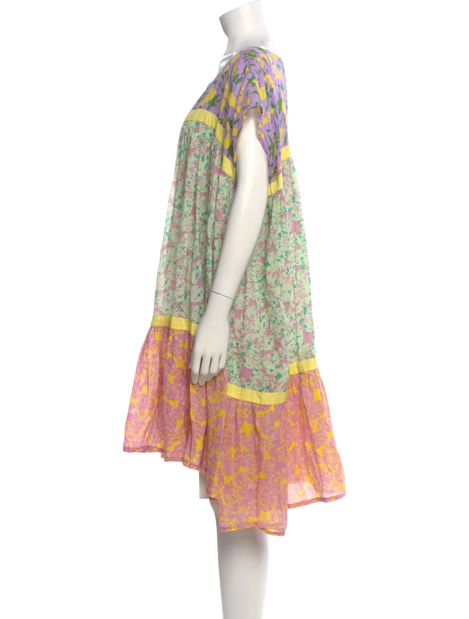 Yvonne S Floral Print Knee-Length Dress