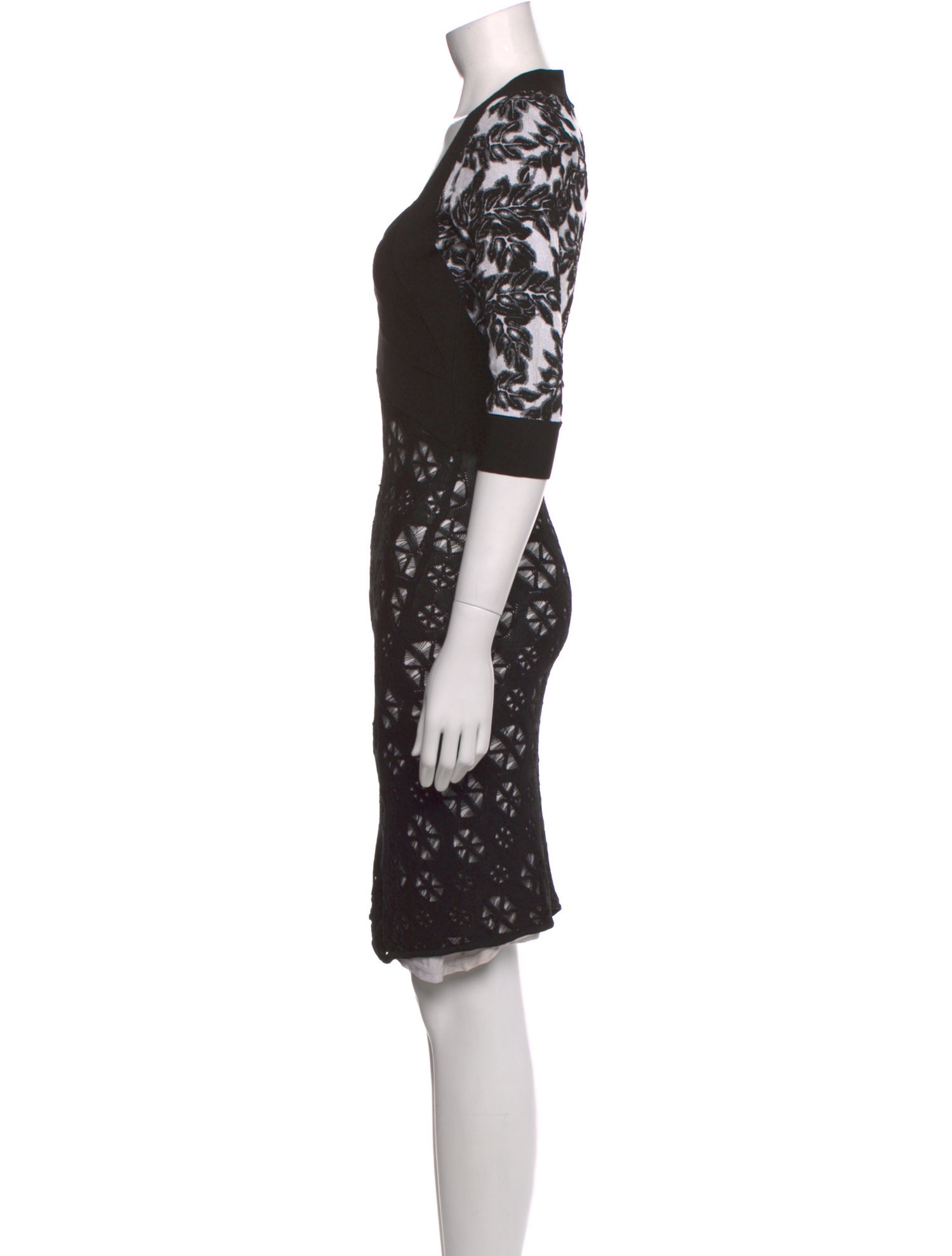 ML Monique Lhuillier Lace Mini Dress Black Dresses, Clothing