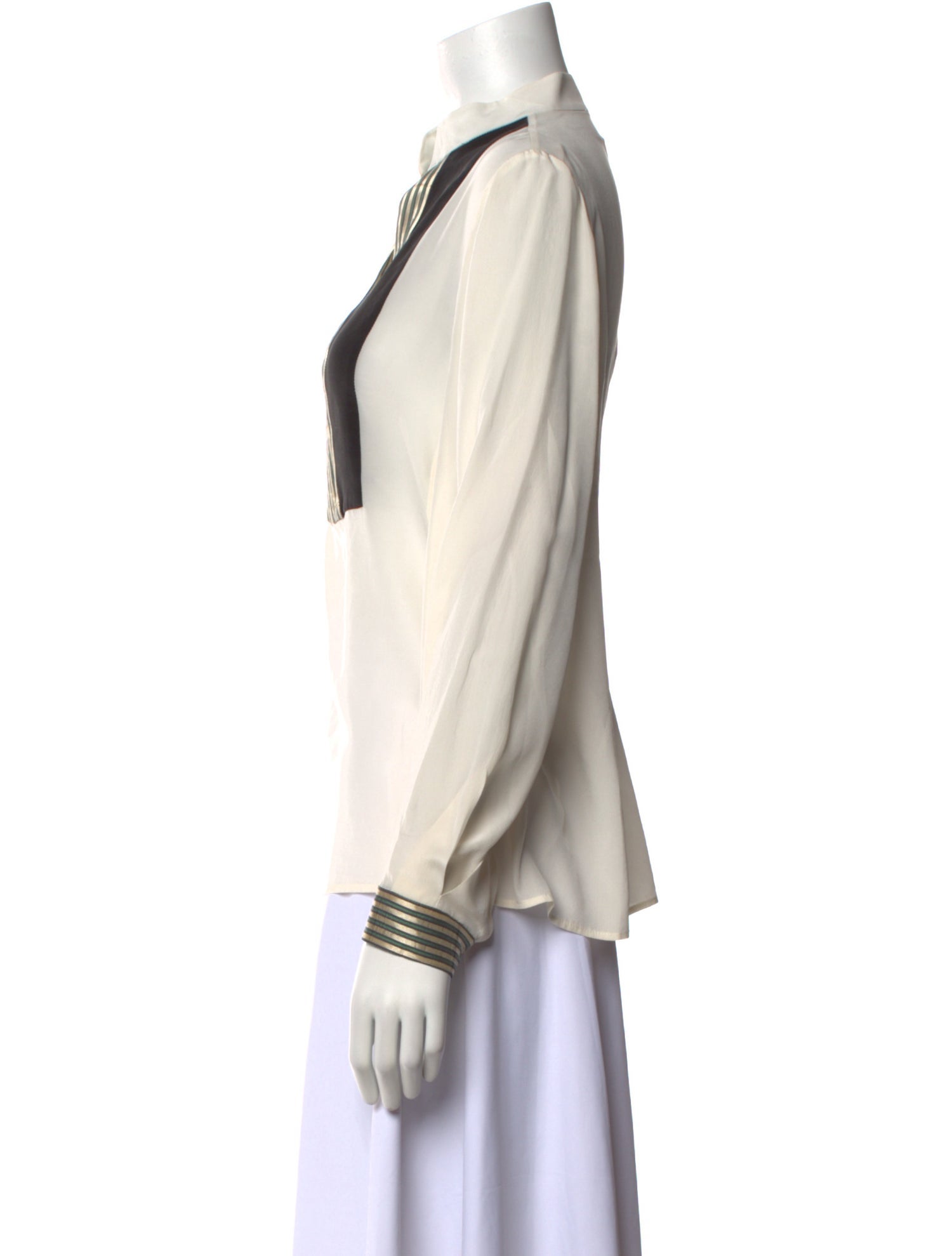 Zeus + Dione Colorblock Pattern V-Neck Blouse