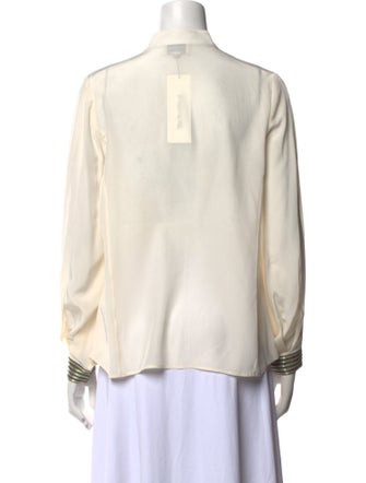 Zeus + Dione Colorblock Pattern V-Neck Blouse