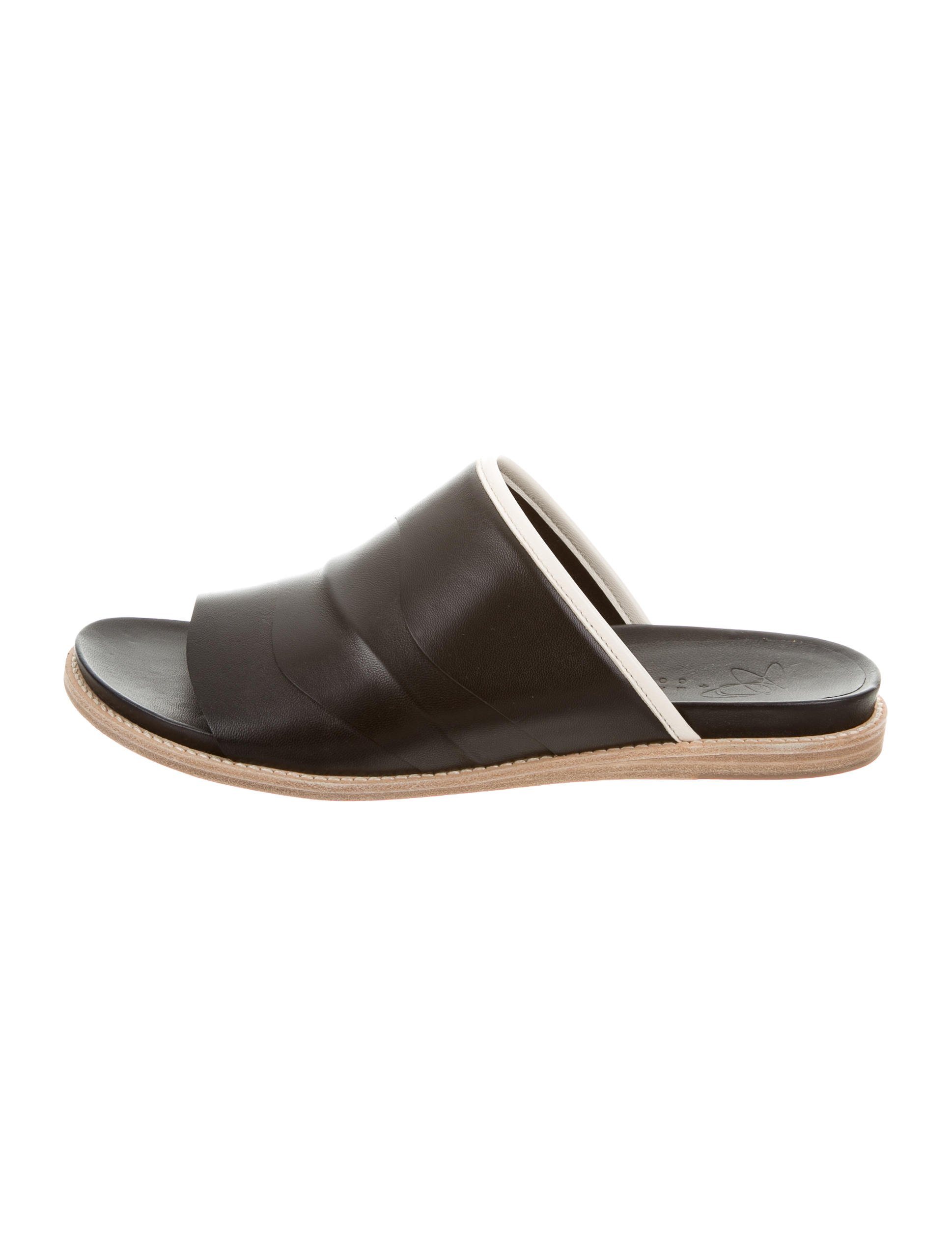 zero shoes sandals zero cornejo lola slide sandals w tags shoes zero shoes sandals zero cornejo lola slide sandals w tags shoes