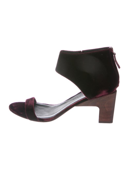 Zero + Maria Cornejo Sandals