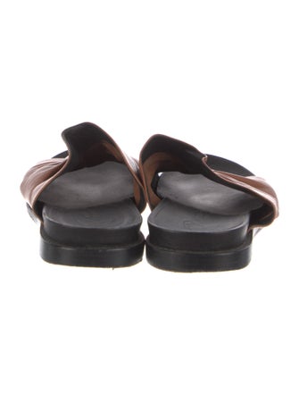 Zero + Maria Cornejo Leather Slides