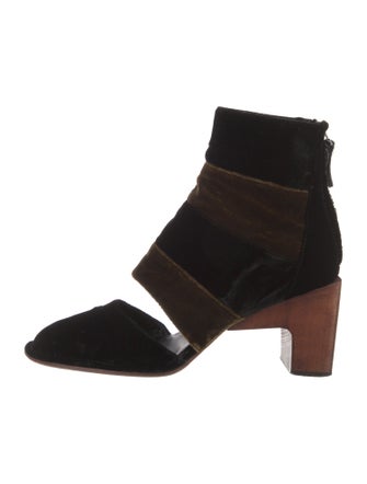 Zero + Maria Cornejo Velvet Boots